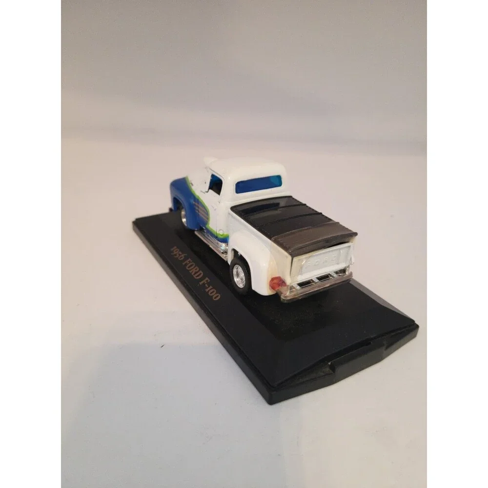 Vintage Road Champs Limited Editions Customs 56 FORD F-100 Rare 1/43.  No Box